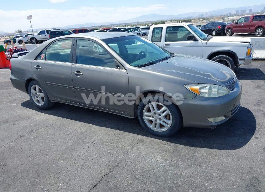Photo 15 of 2003 Toyota Camry SE (VIN JTDBE32K130149032)