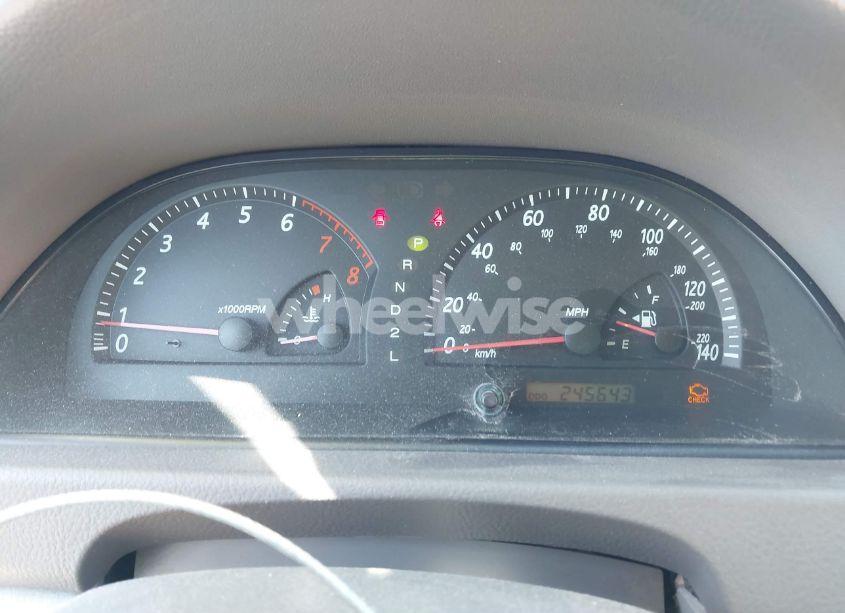 Photo 7 of 2003 Toyota Camry LE (VIN JTDBE32K130171306)