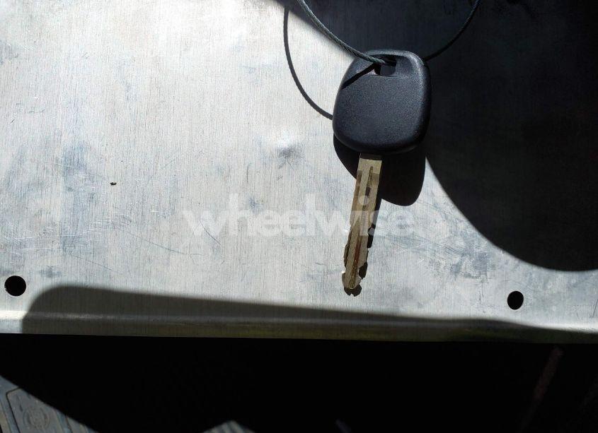 Photo 11 of 2003 Toyota Camry SE (VIN JTDBE32K130243265)