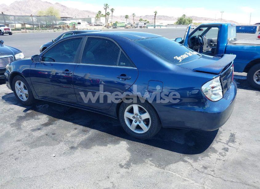 Photo 3 of 2003 Toyota Camry SE (VIN JTDBE32K130243265)