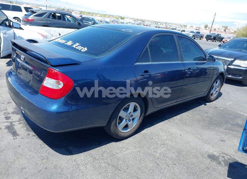 Photo 4 of 2003 Toyota Camry SE (VIN JTDBE32K130243265)