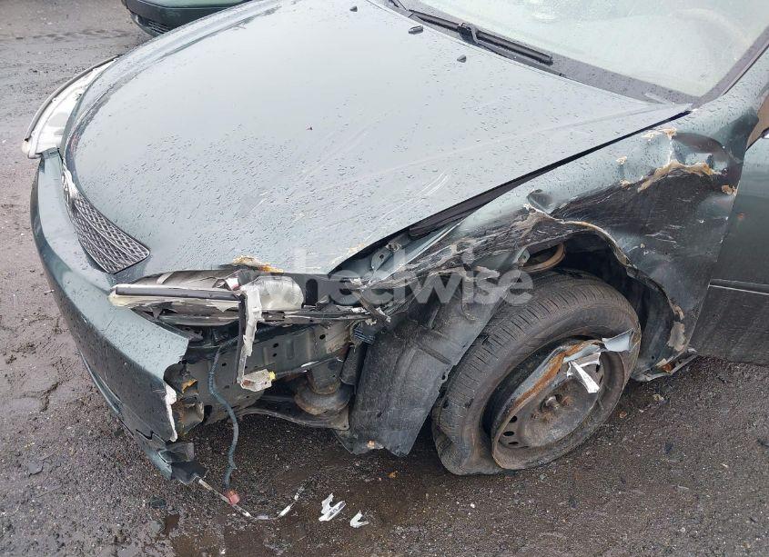 Photo 6 of 2002 Toyota Camry LE/XLE (VIN JTDBE32K220020988)