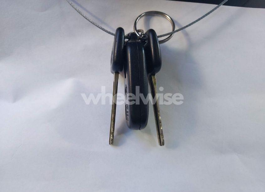 Photo 11 of 2002 Toyota Camry LE (VIN JTDBE32K220022434)