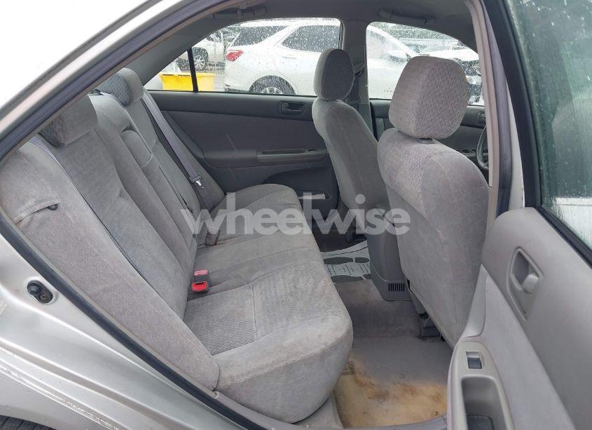 Photo 8 of 2002 Toyota Camry LE (VIN JTDBE32K220022434)