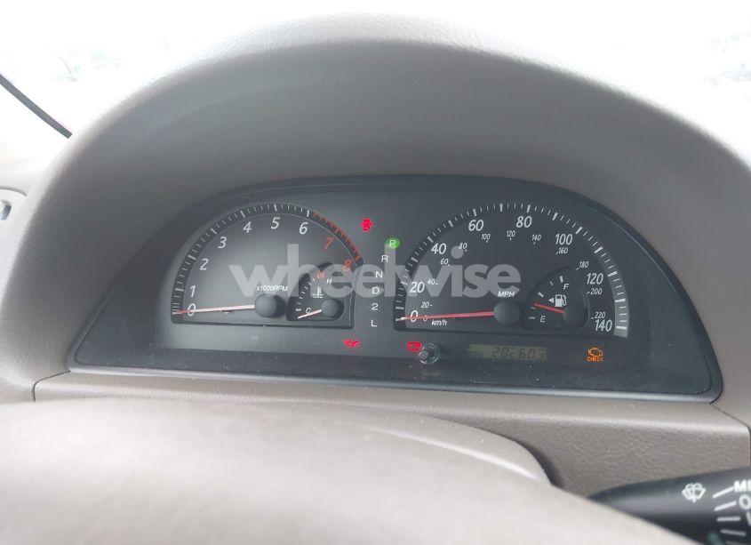 Photo 7 of 2003 Toyota Camry LE (VIN JTDBE32K230158970)