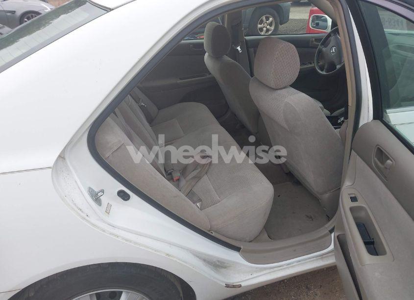 Photo 8 of 2003 Toyota Camry LE (VIN JTDBE32K230158970)