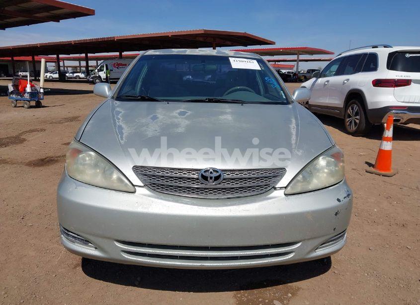 Photo 6 of 2002 Toyota Camry LE (VIN JTDBE32K320079726)