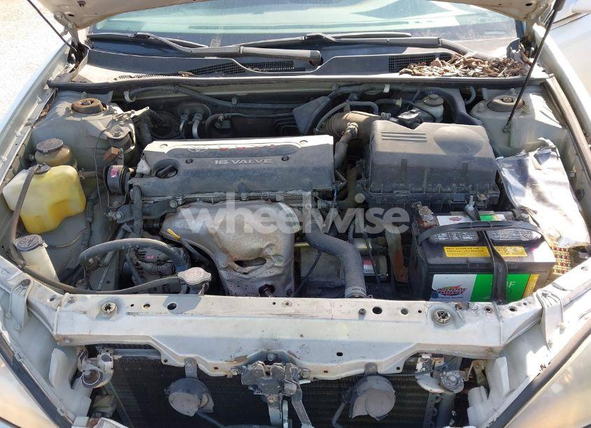 Photo 10 of 2003 Toyota Camry LE (VIN JTDBE32K330166642)