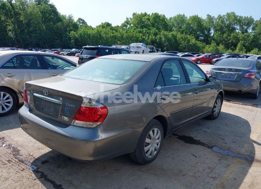 Photo 4 of 2006 Toyota Camry STD (VIN JTDBE32K363063899)