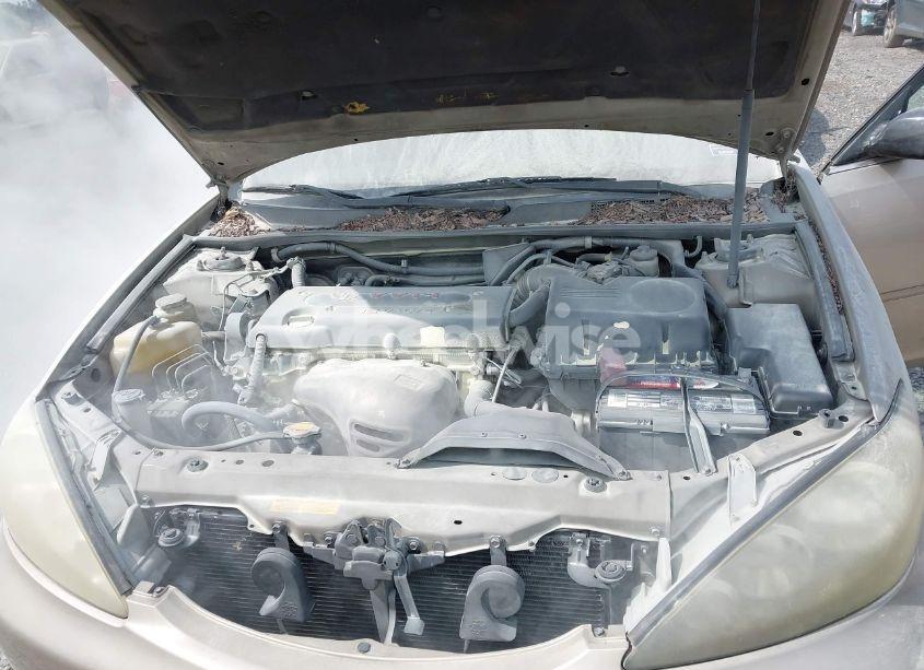 Photo 10 of 2006 Toyota Camry STD (VIN JTDBE32K463064060)