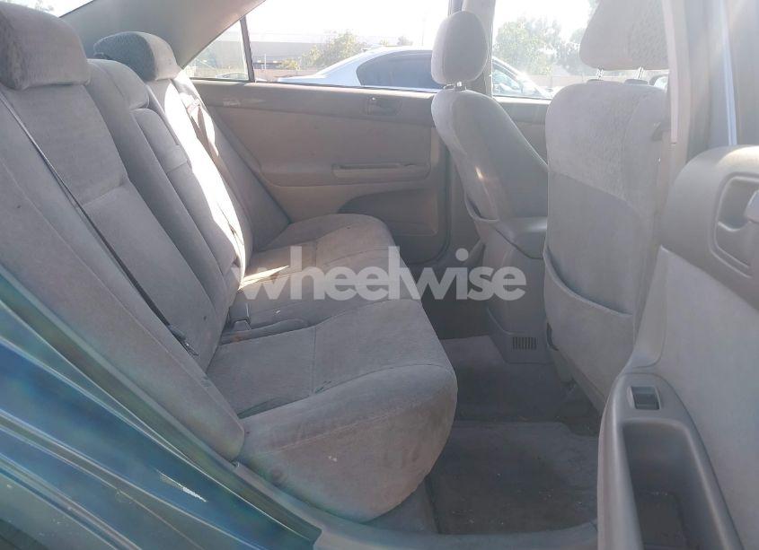 Photo 8 of 2002 Toyota Camry LE (VIN JTDBE32K520033900)