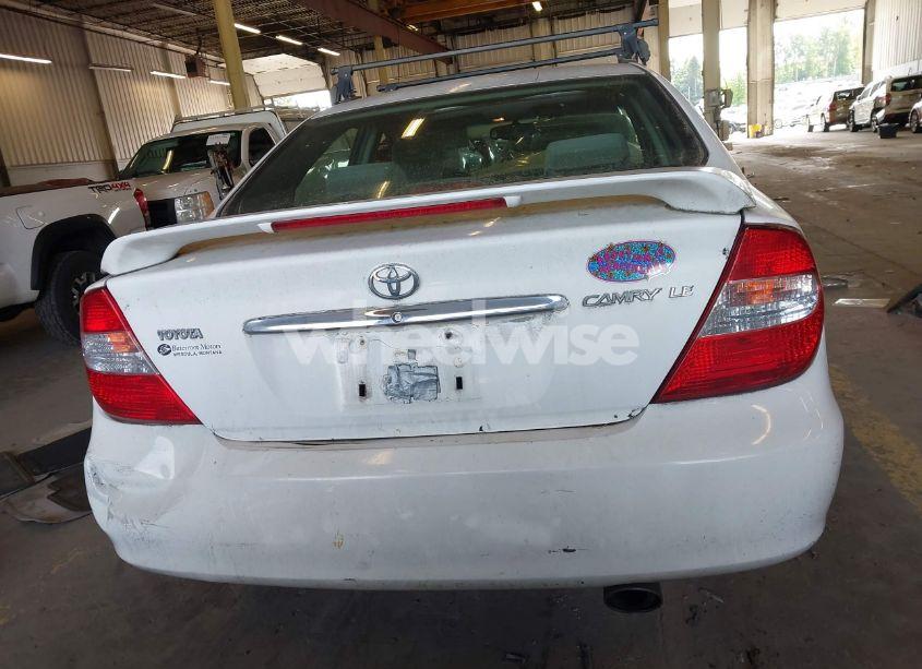 Photo 16 of 2004 Toyota Camry LE (VIN JTDBE32K540257588)