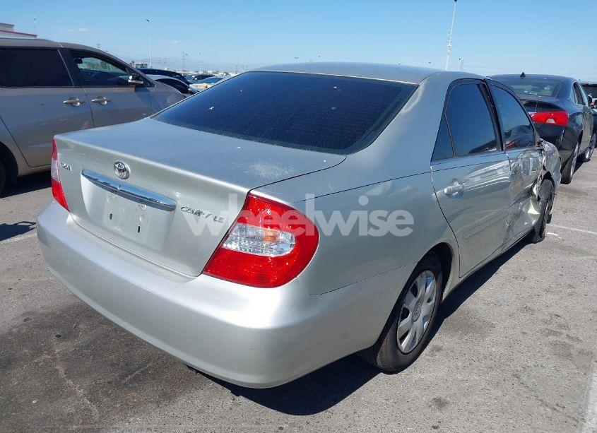 Photo 4 of 2003 Toyota Camry LE (VIN JTDBE32K630226428)