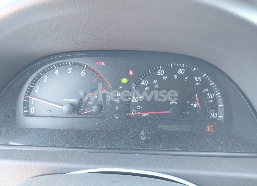 Photo 7 of 2003 Toyota Camry LE (VIN JTDBE32K630226428)