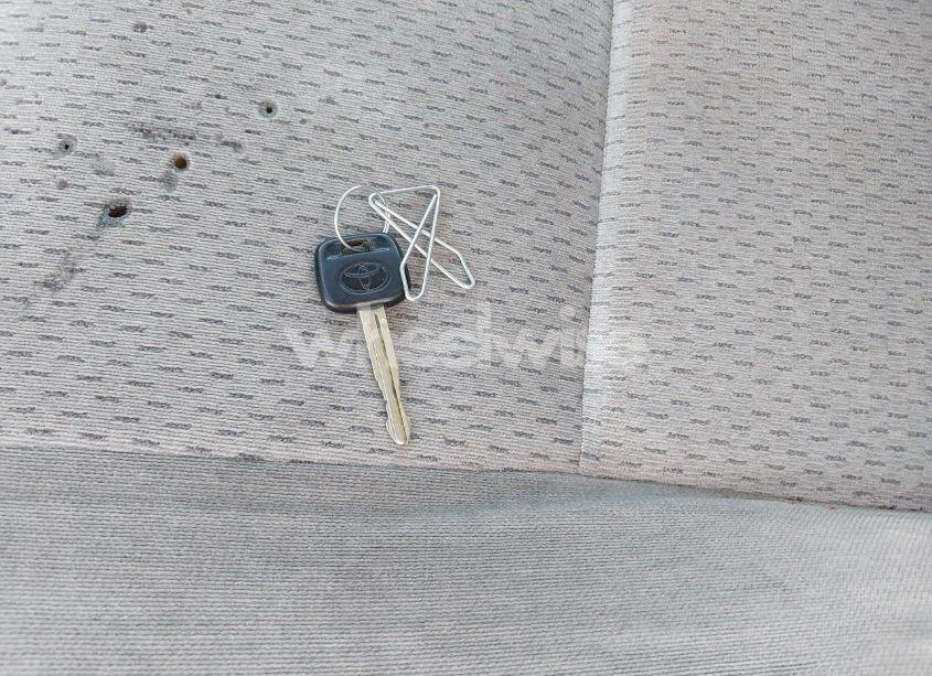 Photo 11 of 2002 Toyota Camry LE (VIN JTDBE32K720040038)