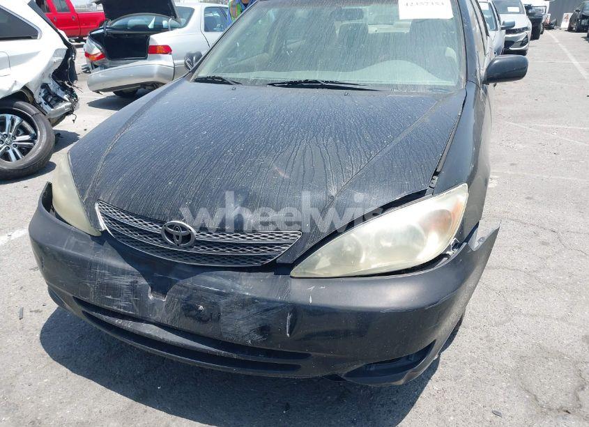 Photo 6 of 2003 Toyota Camry LE (VIN JTDBE32K730164862)