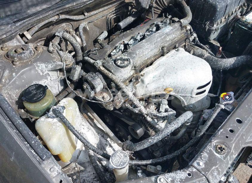 Photo 6 of 2003 Toyota Camry LE (VIN JTDBE32K730171598)