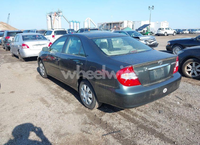 Photo 3 of 2003 Toyota Camry LE (VIN JTDBE32K730221223)