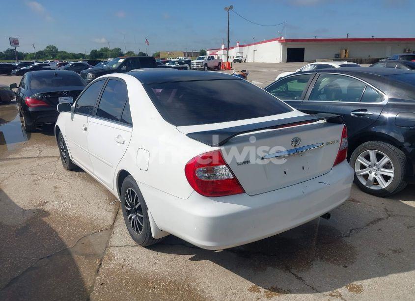 Photo 3 of 2004 Toyota Camry LE/SE/STD/XLE (VIN JTDBE32K740258869)