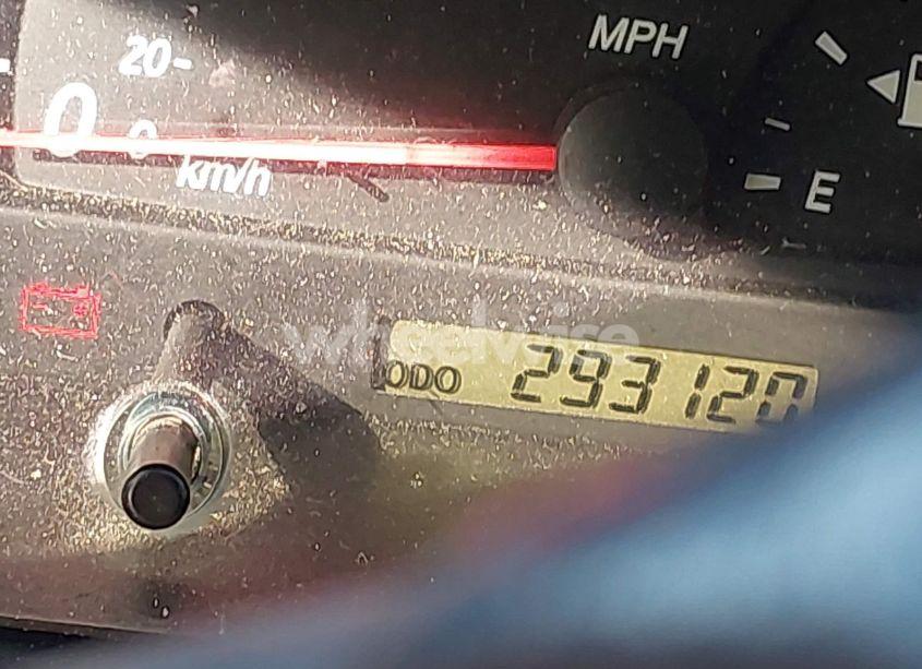 Photo 7 of 2002 Toyota Camry LE (VIN JTDBE32K920042180)