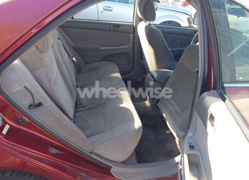 Photo 8 of 2002 Toyota Camry LE (VIN JTDBE32K920042180)