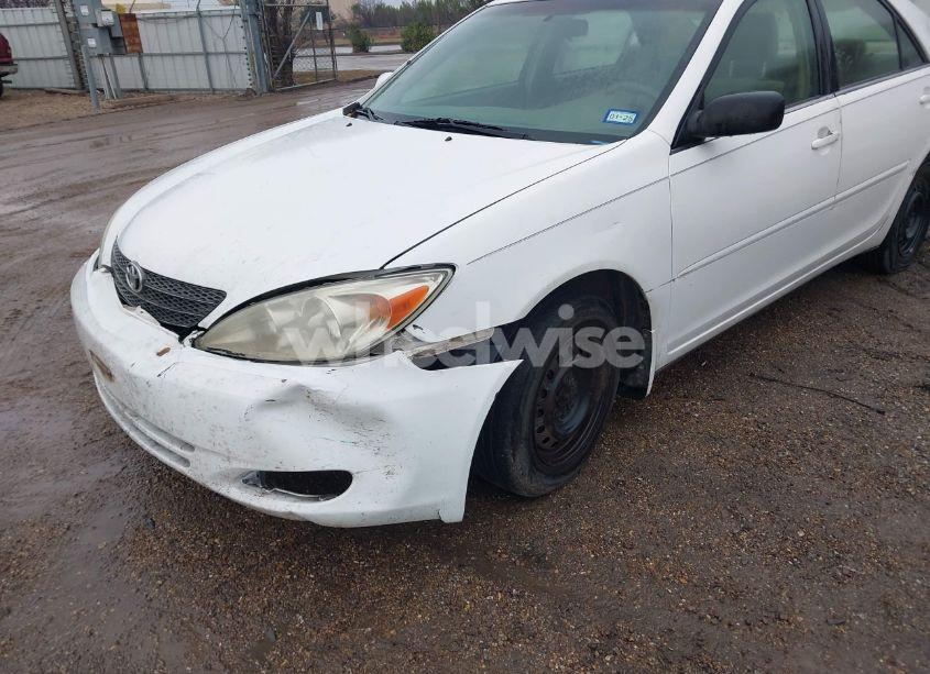Photo 6 of 2002 Toyota Camry LE (VIN JTDBE32K920110820)