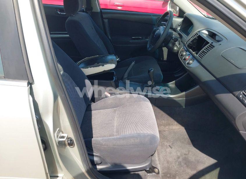 Photo 5 of 2003 Toyota Camry SE (VIN JTDBE32K930194915)