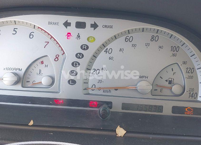 Photo 7 of 2004 Toyota Camry SE (VIN JTDBE32K940265130)