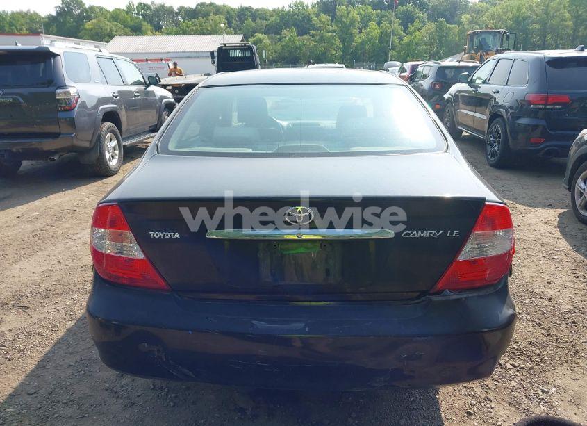 Photo 16 of 2004 Toyota Camry LE (VIN JTDBE32K940265886)