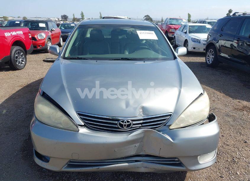 Photo 12 of 2005 Toyota Camry XLE (VIN JTDBE32K953035653)