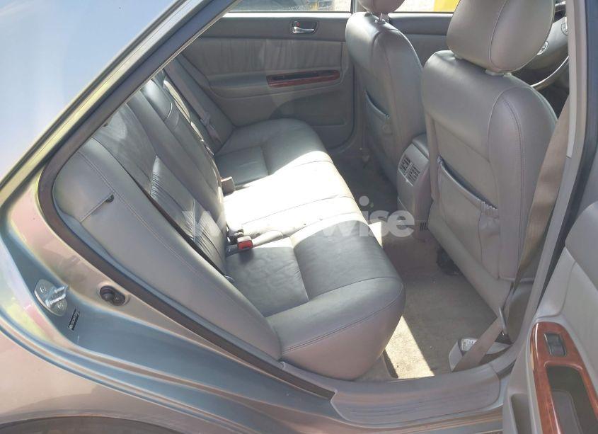 Photo 8 of 2005 Toyota Camry XLE (VIN JTDBE32K953035653)