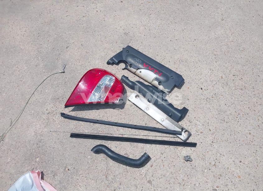 Photo 11 of 2002 Toyota Camry LE (VIN JTDBE32KX20007521)