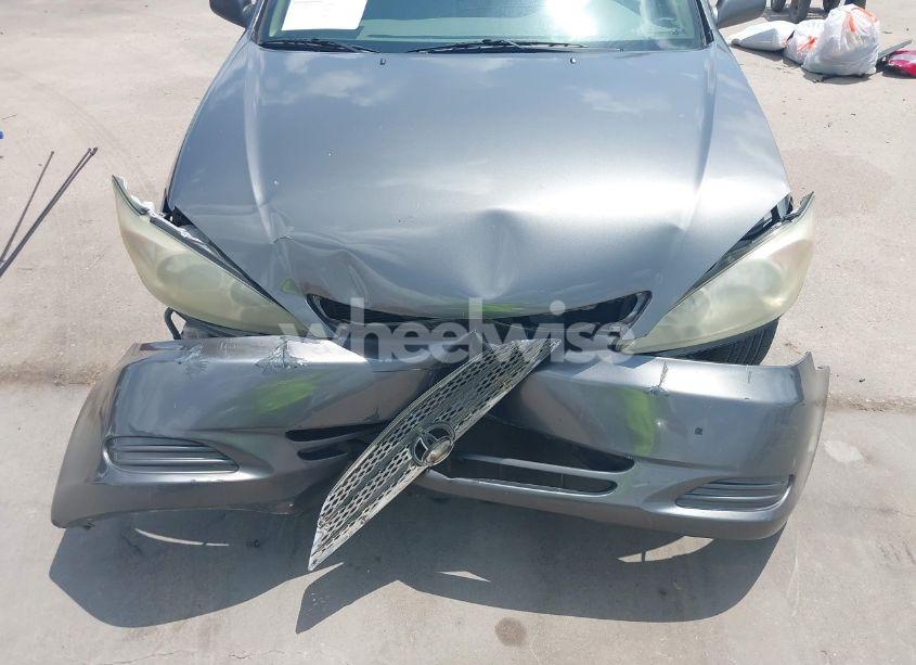 Photo 6 of 2002 Toyota Camry LE (VIN JTDBE32KX20007521)