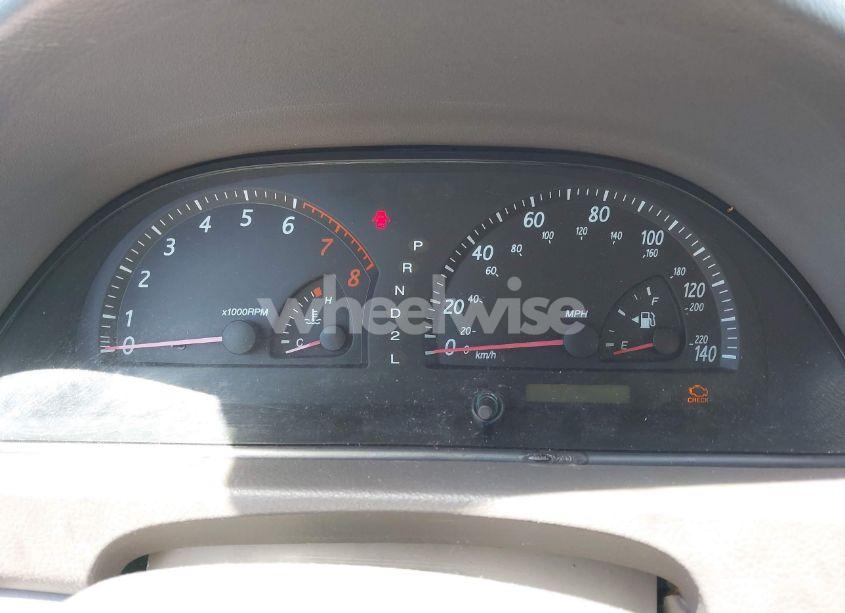 Photo 7 of 2003 Toyota Camry LE (VIN JTDBE32KX30233737)