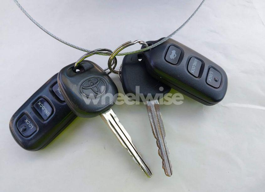 Photo 11 of 2002 Toyota Camry SE V6 (VIN JTDBF30K020068098)