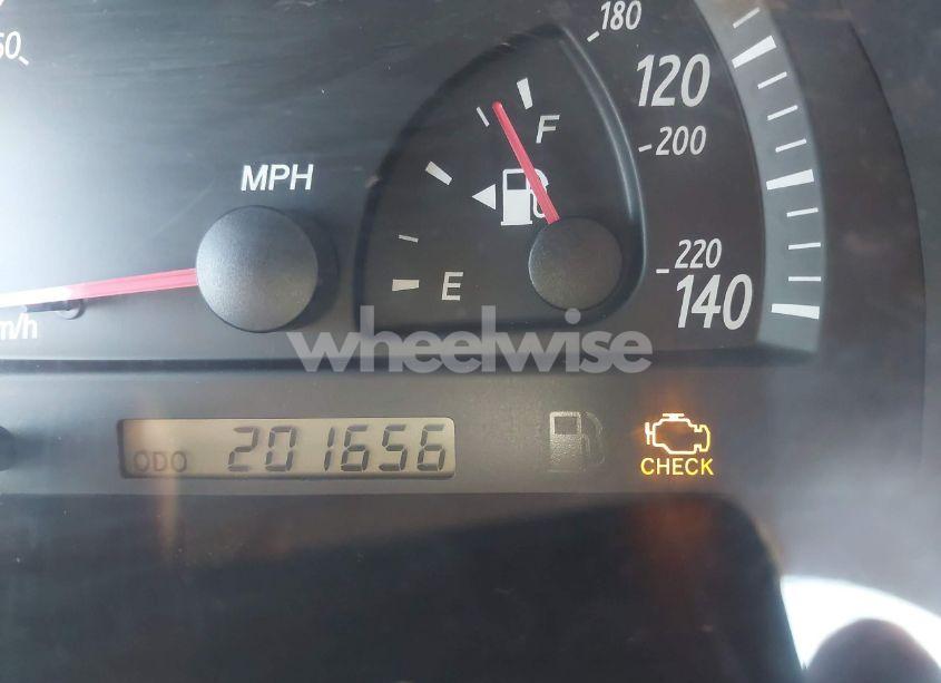 Photo 12 of 2002 Toyota Camry XLE V6 (VIN JTDBF30K120030783)