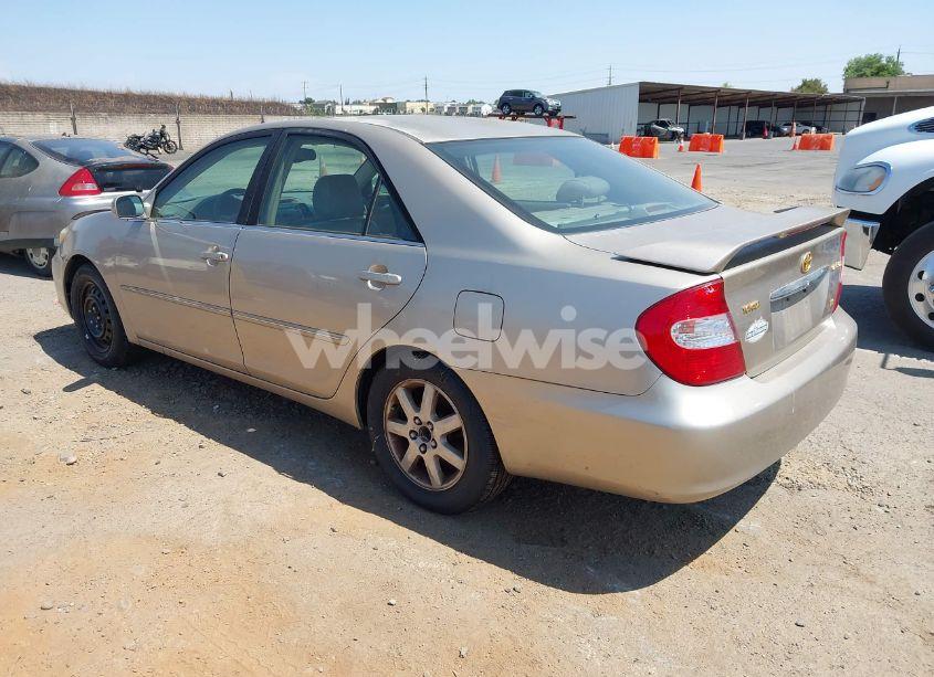 Photo 3 of 2002 Toyota Camry XLE V6 (VIN JTDBF30K120030783)