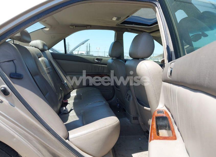 Photo 8 of 2002 Toyota Camry XLE V6 (VIN JTDBF30K120030783)