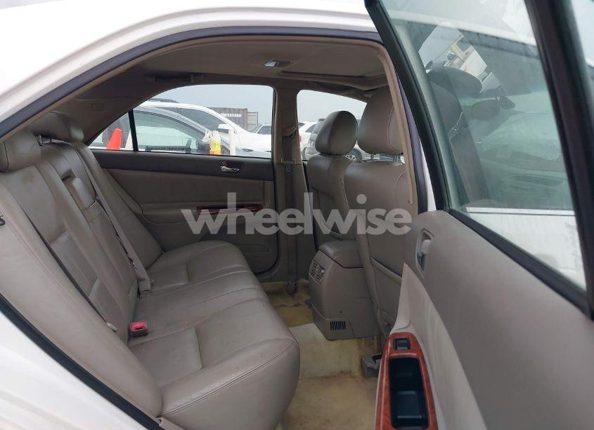 Photo 8 of 2002 Toyota Camry XLE V6 (VIN JTDBF30K220065641)