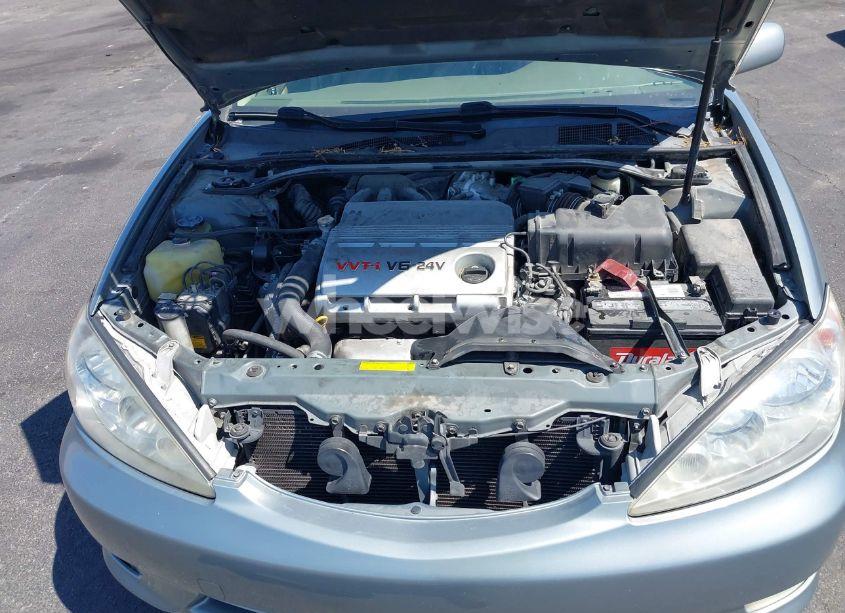 Photo 10 of 2005 Toyota Camry XLE V6 (VIN JTDBF30K550163390)
