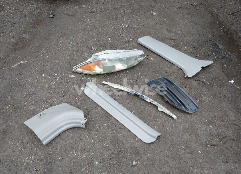 Photo 11 of 2002 Toyota Camry XLE V6 (VIN JTDBF30K820002222)