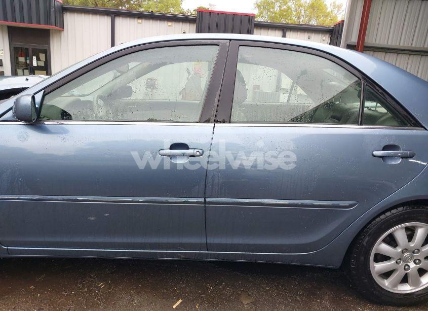 Photo 14 of 2002 Toyota Camry XLE V6 (VIN JTDBF30K820002222)