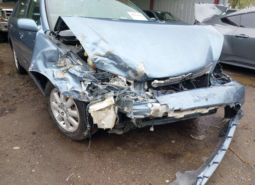 Photo 6 of 2002 Toyota Camry XLE V6 (VIN JTDBF30K820002222)