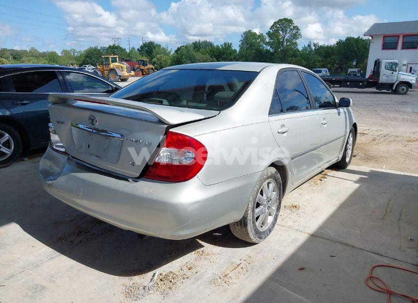 Photo 4 of 2002 Toyota Camry XLE V6 (VIN JTDBF30K820022437)