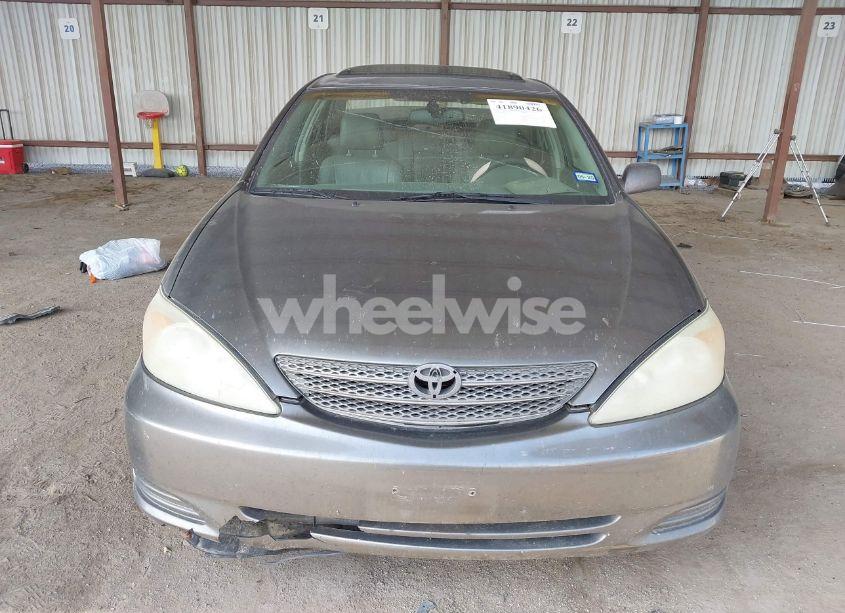 Photo 12 of 2003 Toyota Camry XLE V6 (VIN JTDBF32K030146118)