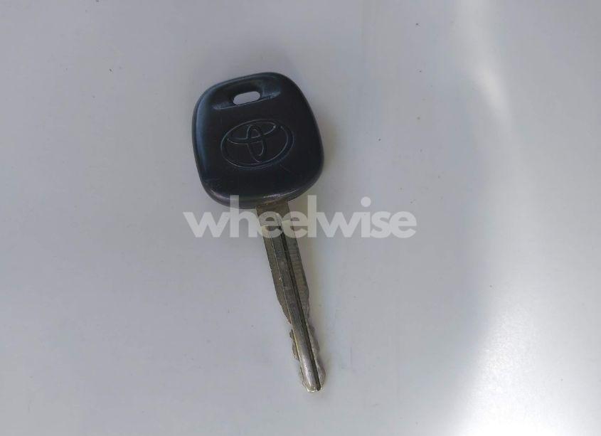 Photo 11 of 2004 Toyota Camry XLE V6 (VIN JTDBF32K140152690)