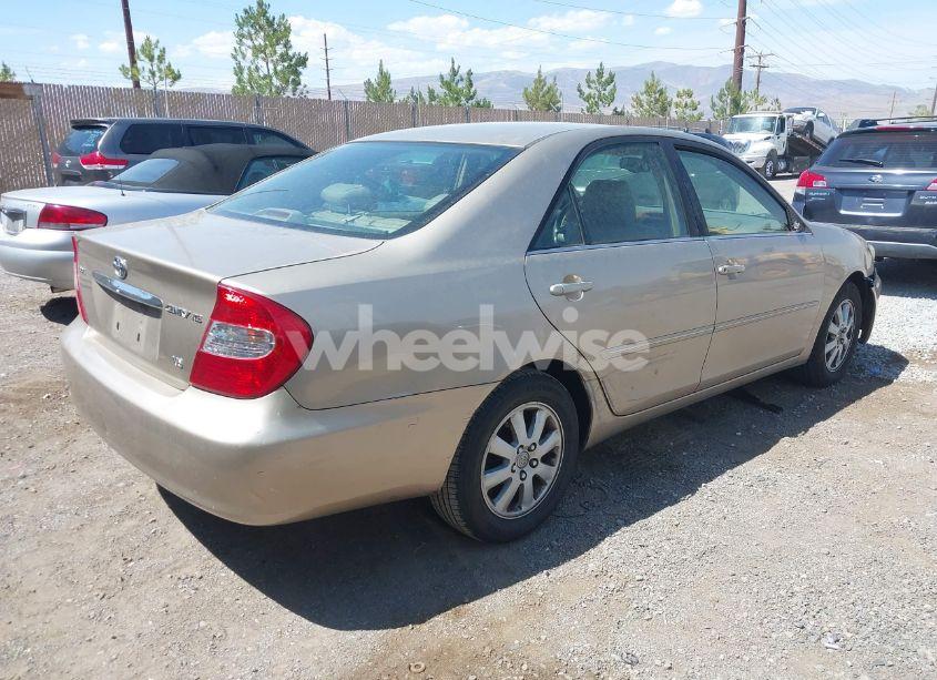 Photo 4 of 2004 Toyota Camry XLE V6 (VIN JTDBF32K140152690)
