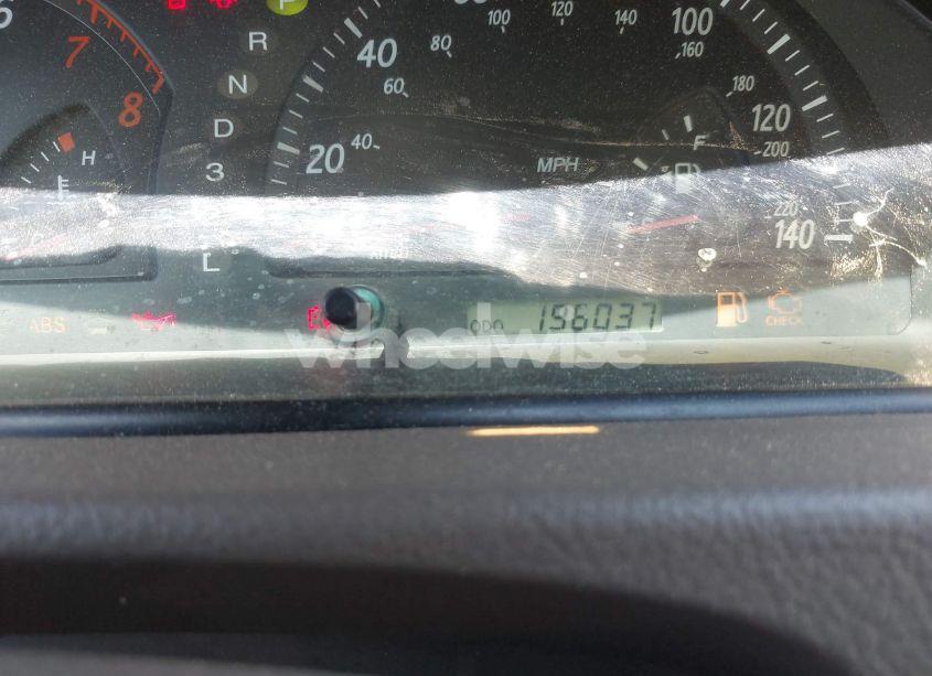 Photo 7 of 2004 Toyota Camry XLE V6 (VIN JTDBF32K140152690)