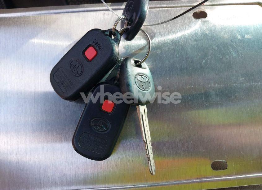 Photo 11 of 2005 Toyota Camry XLE V6 (VIN JTDBF32K650165100)