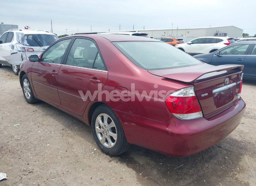 Photo 3 of 2005 Toyota Camry XLE V6 (VIN JTDBF32K650165100)